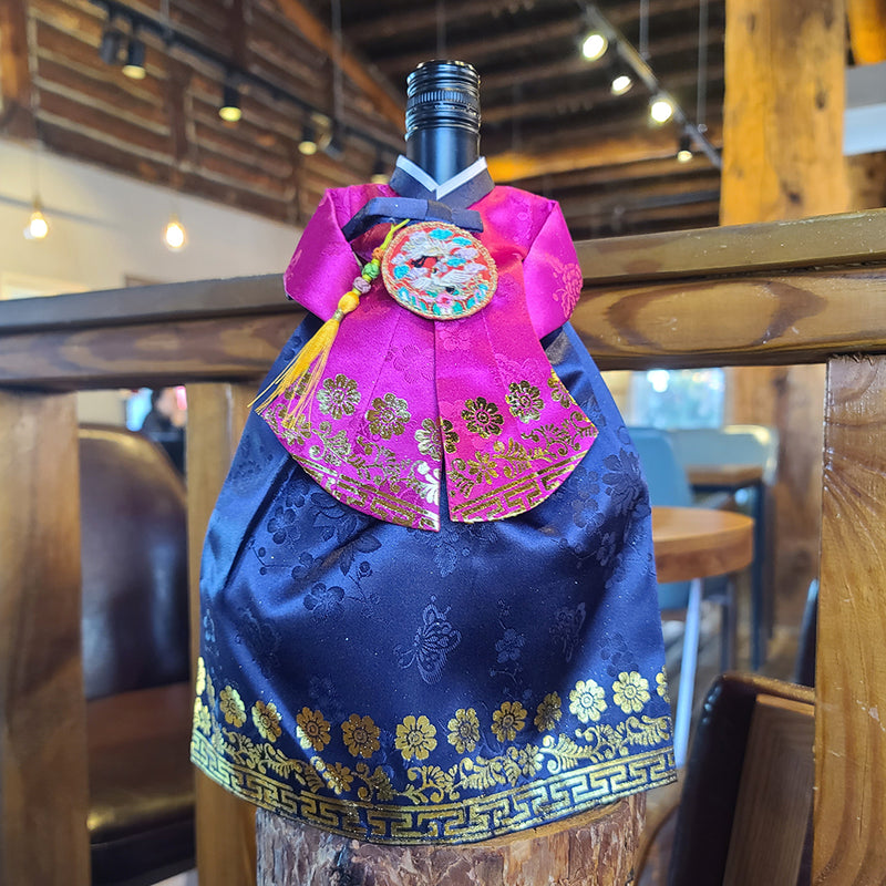 Korean Traditional Queen Hanbok Wine Bottle Cover