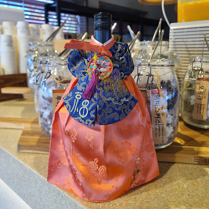 Korean Traditional Queen Hanbok Wine Bottle Cover